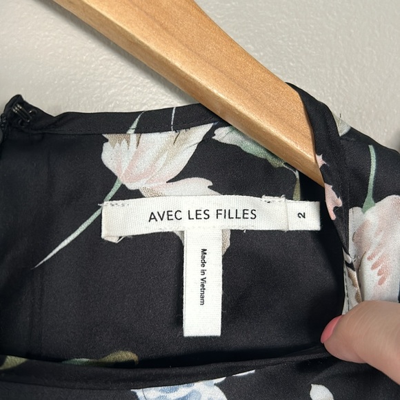 NWT Avec Les Filles Floral‎ Print (Tulips) Print Dress - Picture 4 of 10